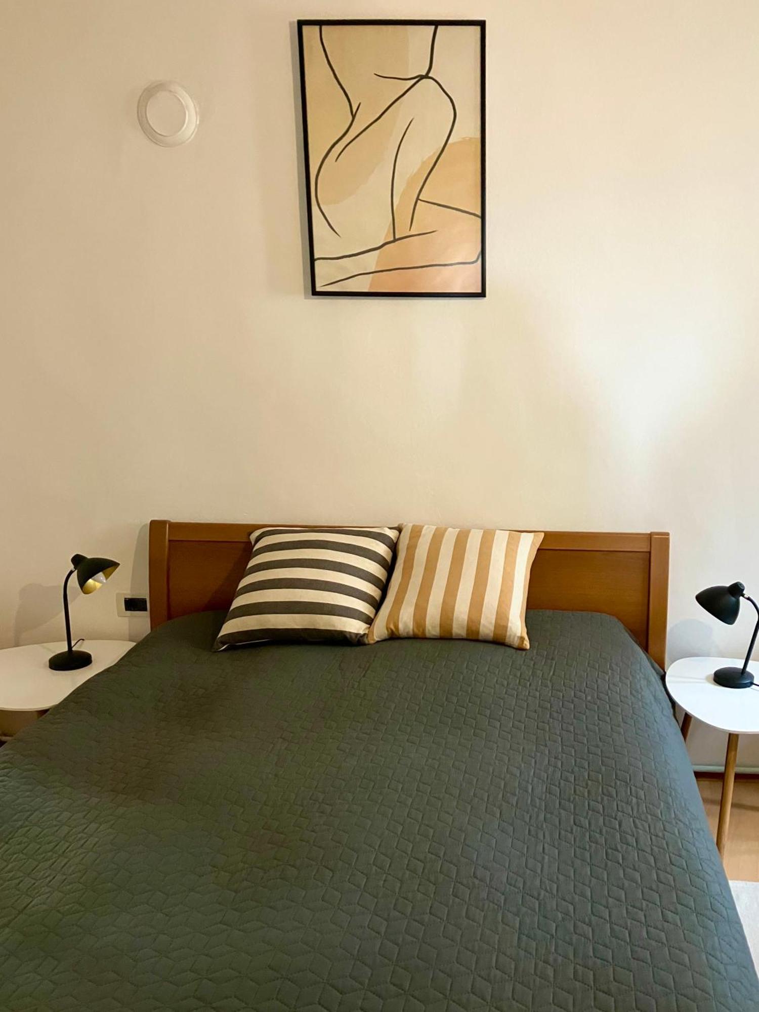 Casa Plava Sea View Apartment Ровин Екстериор снимка
